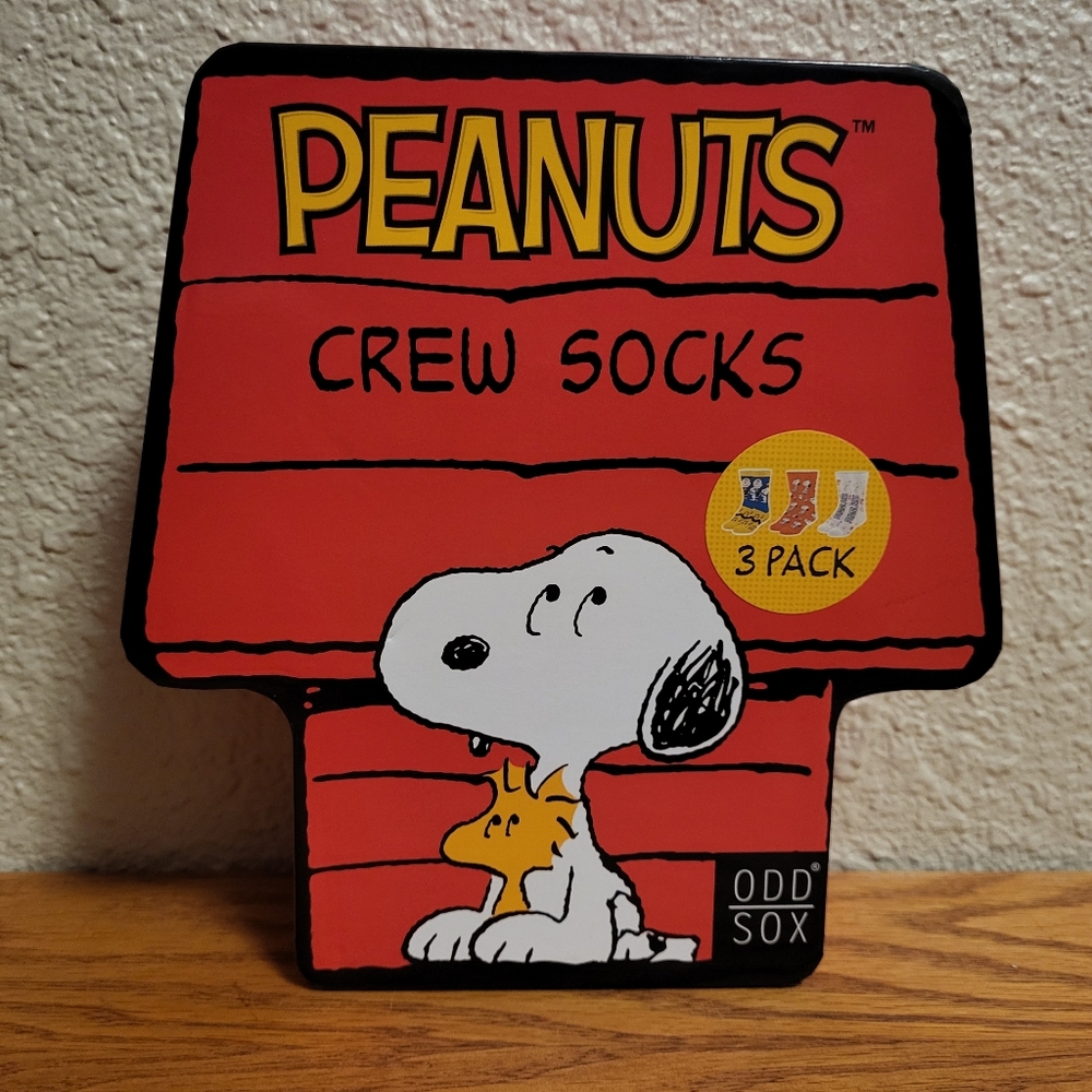 NIB Odd Sox Peanuts 3 Pack Crew Socks